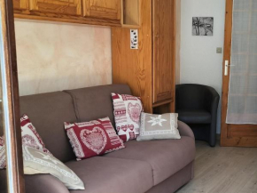 Studio cabine 4 pers 3* exposé Sud-Est avec balcon - FR-1-263-61
